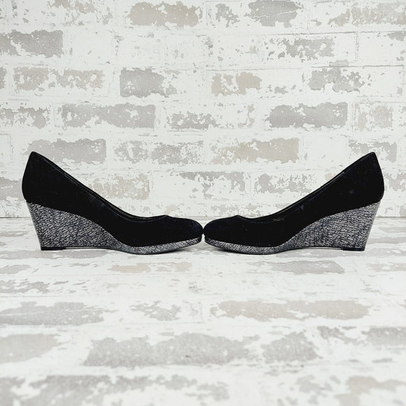Calvin Klein Black Suede Slip On Evening/Office Silver Wedge Heels D121 - Picture 7 of 12